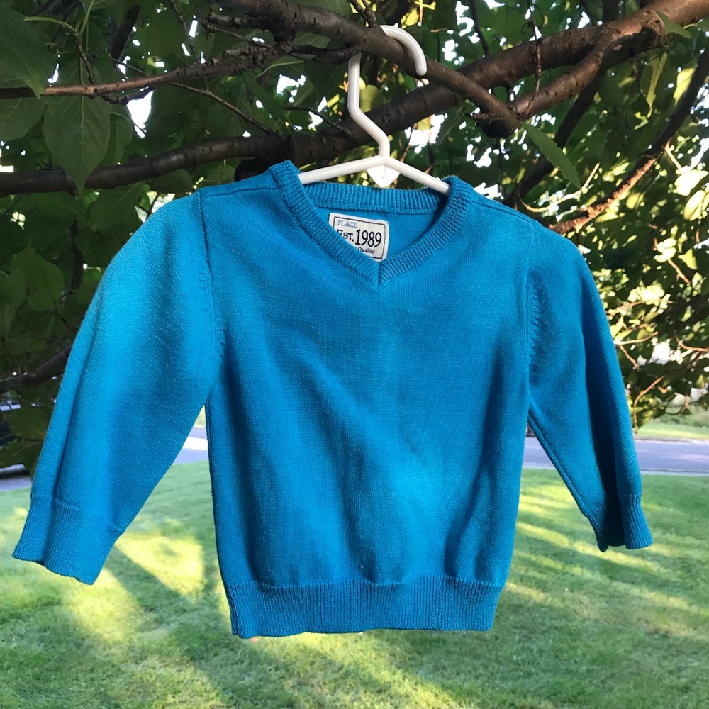 CUTE CHILDREN’S PLACE BLUE V-NECK SWEATER 6-9 MOS